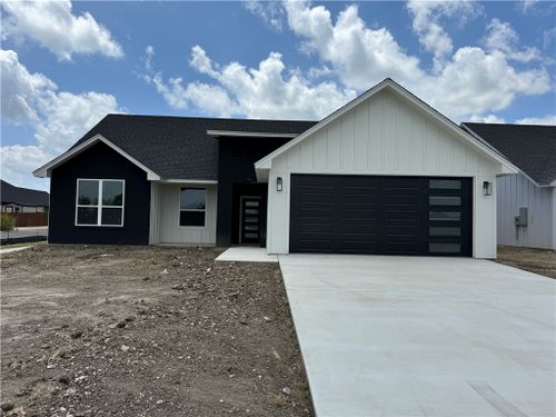 9900 Ridings Drive, Waco, TX, 76708 | Card Image