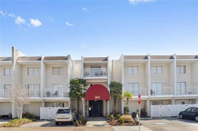 B229 - 3805 Houma Boulevard, Condo with 1 bedrooms, 1 bathrooms and null parking in Metairie LA | Image 1