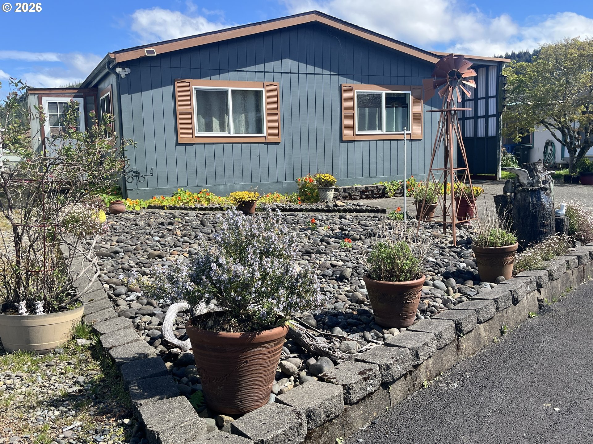 Residential in Reedsport