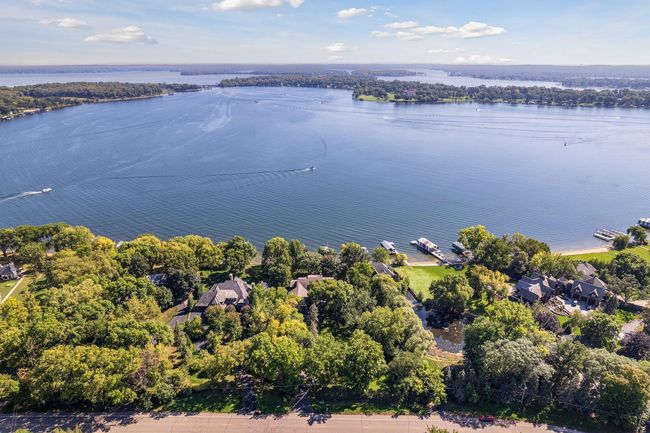 3105 N Shore Drive, Home with 0 bedrooms, 0 bathrooms and null parking in Orono MN | Image 18