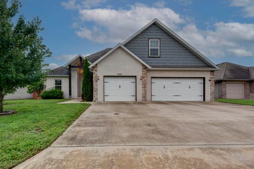 5662 E Gatehouse Dr, Strafford, MO, 65757-9117 | Card Image