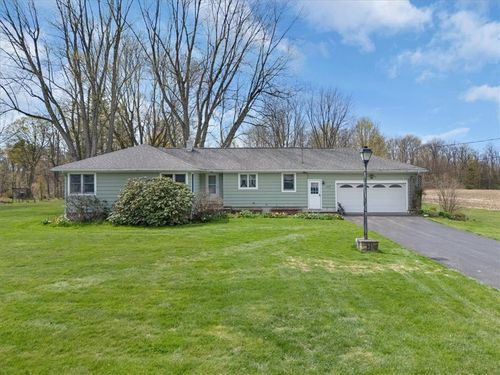 6479 E Port Bay Rd, Wolcott, NY, 14590-9437 | Card Image