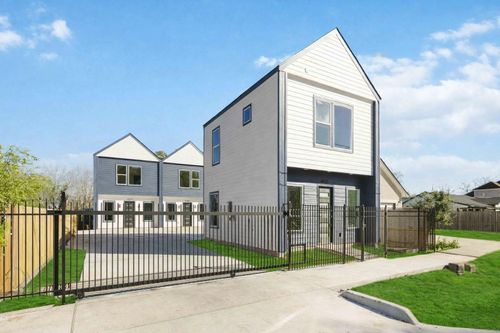 4533 Bricker St, Houston, TX, 77051-2003 | Card Image