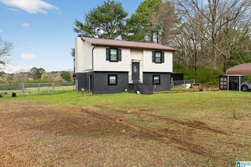 1024 Russell Dr, WEAVER, AL, 36277-4304 | Card Image