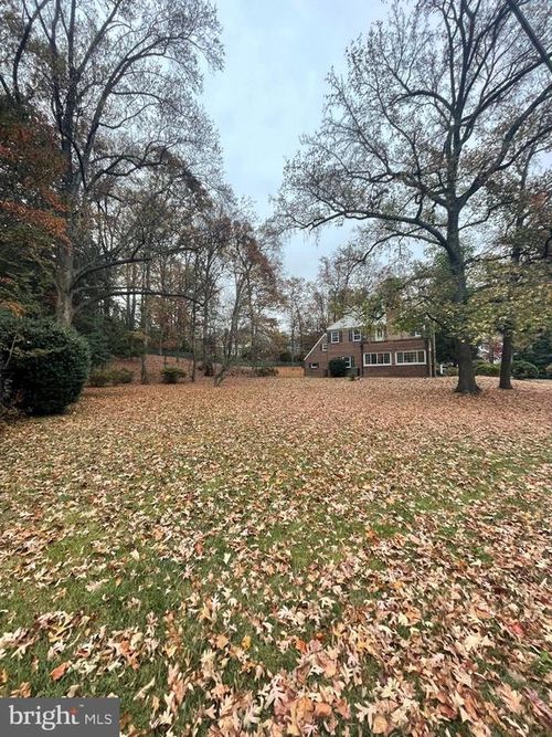 6911 Wells Pkwy, UNIVERSITY PARK, MD, 20782-1053 | Card Image