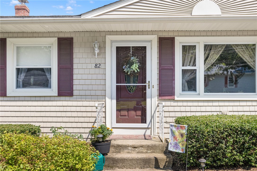 Doolittle St, Coventry, RI 02816