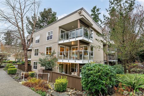 apt-a214-23015 Edmonds Way, Edmonds, WA, 98020-5059 | Card Image