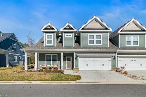 223 Creek Front Ln, Suffolk, VA, 23435-1653 | Card Image