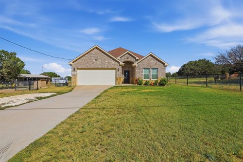 328 Ridge Dr N, Cleburne, TX, 76033-8237 | Card Image