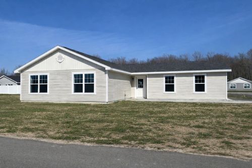 1949 Oriole Dr, Traverse City, MI, 49685-9730 | Card Image