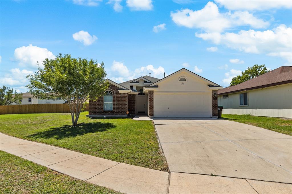 Trumpet Cir, Converse, TX 78109