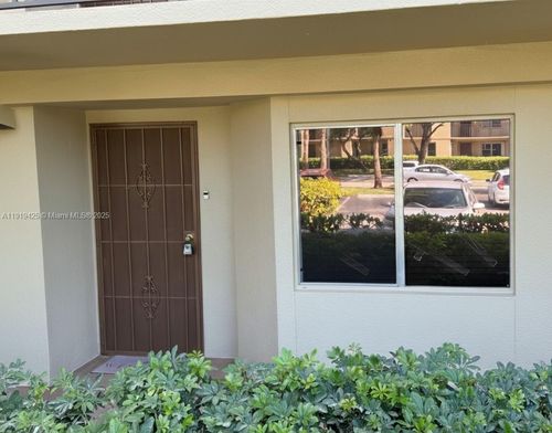 107k-1001 Sw 141st Ave, Pembroke Pines, FL, 33027-3580 | Card Image