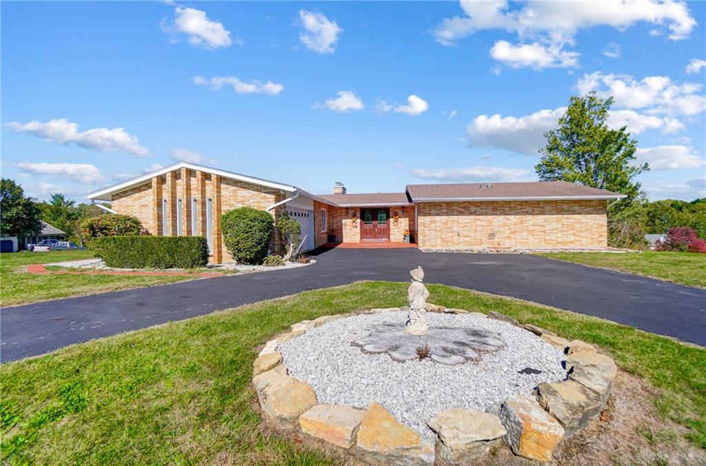 Lakota Hills Dr, West Chester, OH 45069