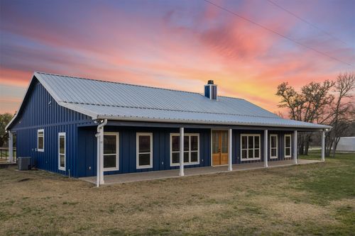 1435 County Road 3550, Valley Mills, TX, 76689-2786 | Card Image