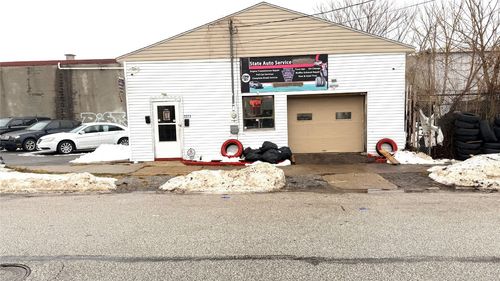 2223 State St, Erie, PA, 16503-1816 | Card Image