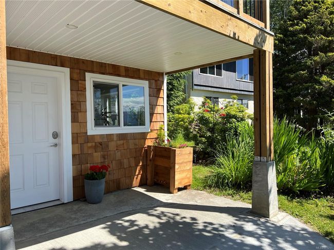 71 Orca Way, Home with 8 bedrooms, 6 bathrooms and 4 parking in Alert Bay BC | Image 40