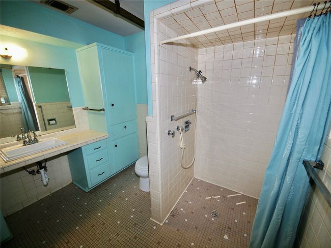 1441 Brazos St, House other with 3 bedrooms, 2 bathrooms and null parking in Graham TX | Image 23