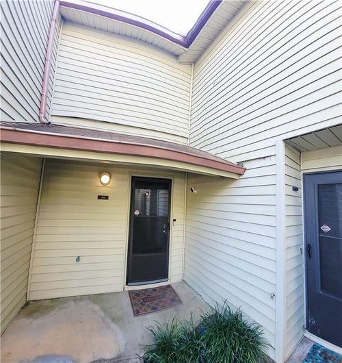 1014 Country Ct, Lawrenceville, GA, 30044-3110 | Card Image