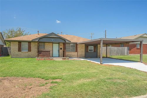 505 N Norman Ave, Moore, OK, 73160-2130 | Card Image