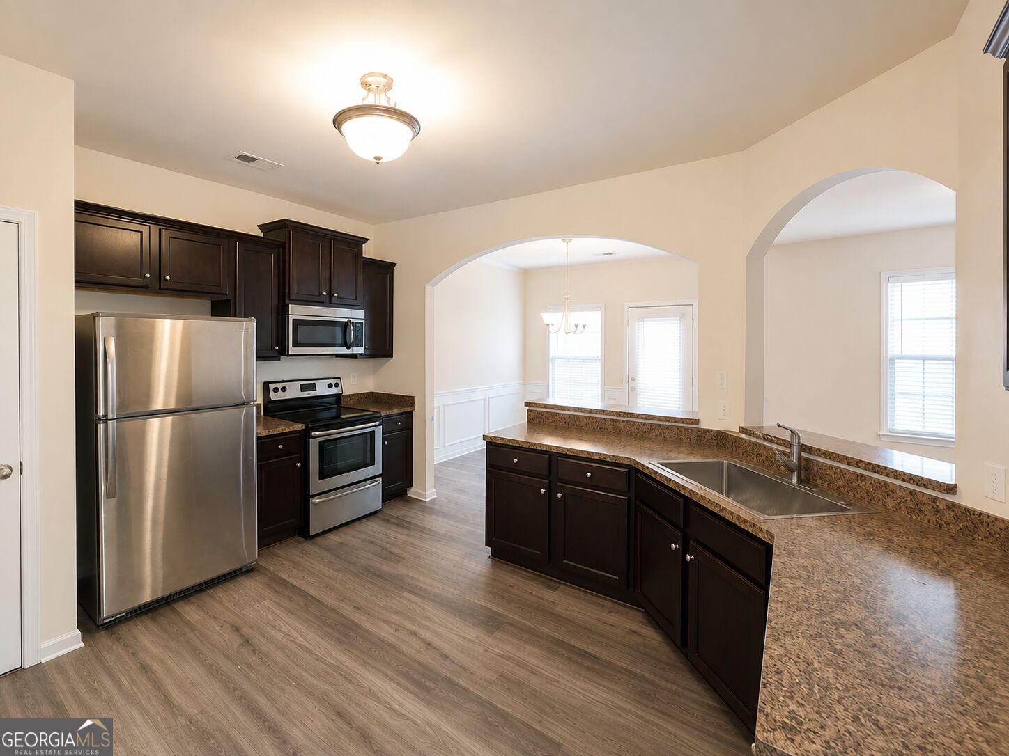 Residential Lease in Fairburn 5
