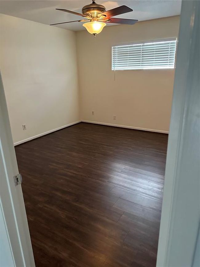East side bedroom | Image 16
