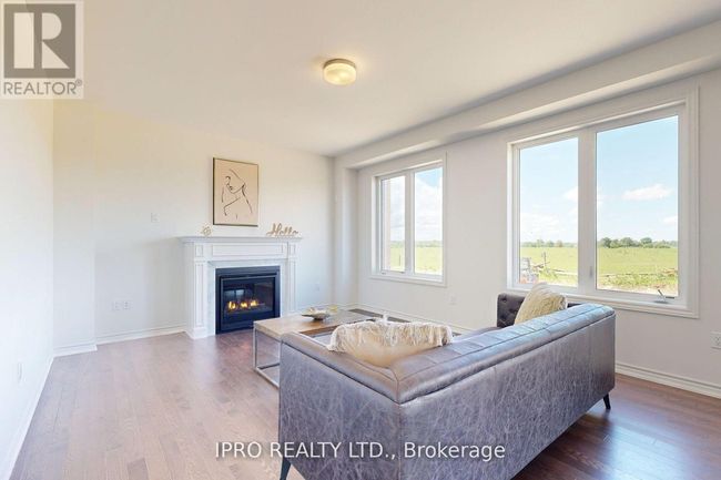 51 Sparrow Way, House other with 4 bedrooms, 4 bathrooms and 4 parking in Adjala-Tosorontio (Colgan) ON | Image 28