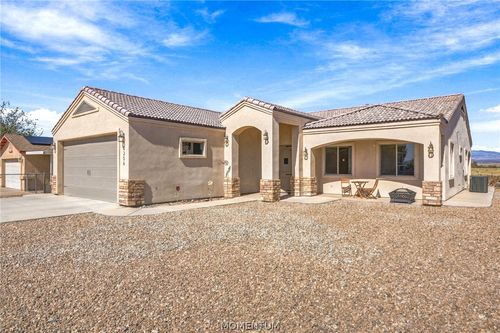 8256 S Carob Dr, Mohave Valley, AZ, 86440-9259 | Card Image