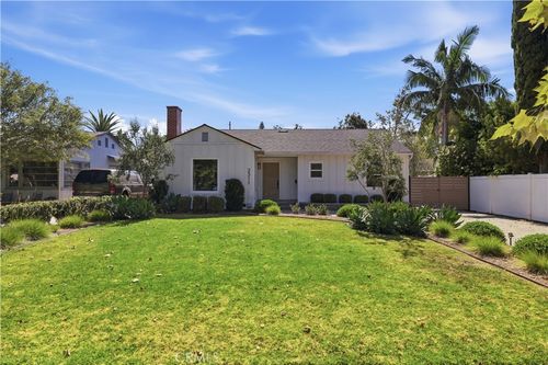 2311 Valencia, Santa Ana, CA, 92706 | Card Image