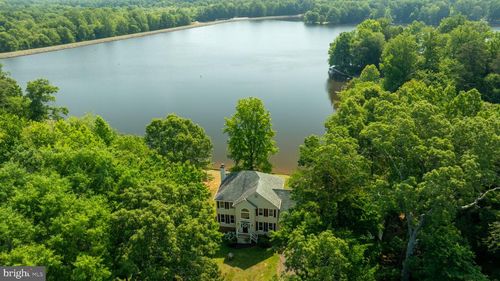 373 Land Or Dr, RUTHER GLEN, VA, 22546-1233 | Card Image