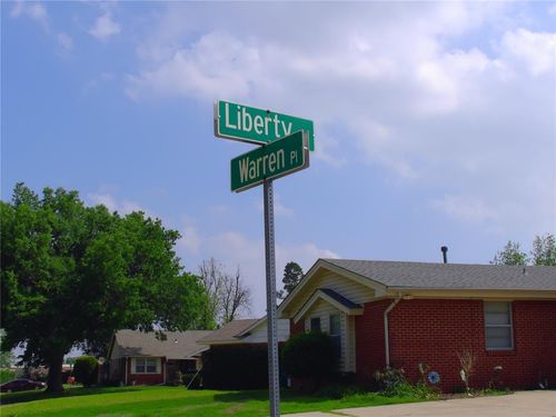 1240 N Warren Pl, Oklahoma City, OK, 73107-5056 | Card Image