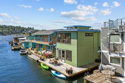 e-2025 Fairview Ave E, Seattle, WA, 98102-3575 | Card Image