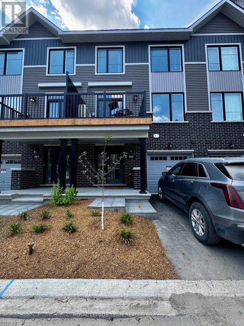 509 Woodlily Private, Ottawa, ON, K2T0P5 | Card Image