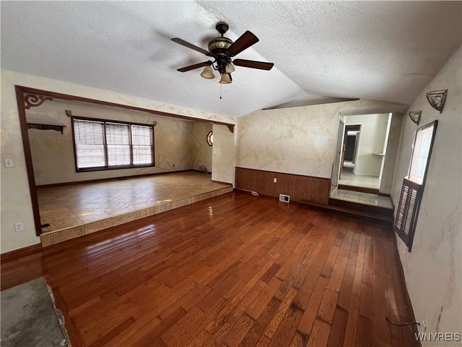 8610 Goodrich Rd, House other with 3 bedrooms, 2 bathrooms and null parking in Clarence Ctr NY | Image 8
