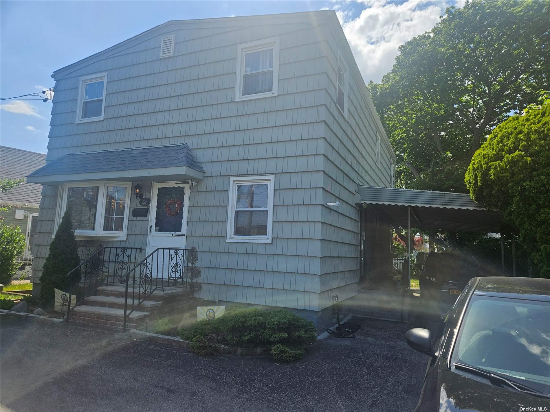 Sheridan Blvd, Inwood, NY 11096
