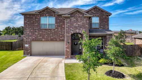 1124 Eastland Ln, Weatherford, TX, 76087-6779 | Card Image