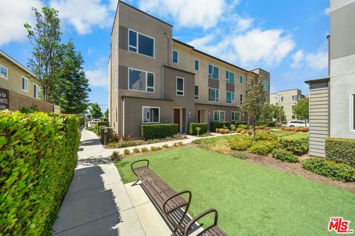 10712 Parrot Avenue, Downey, CA, 90241 | Card Image