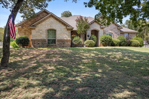 7707 Ravenswood Rd, Granbury, TX, 76049-4748 | Card Image