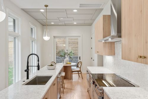 unit-11-1721 6th Ave N, Nashville, TN, 37208-2354 | Card Image