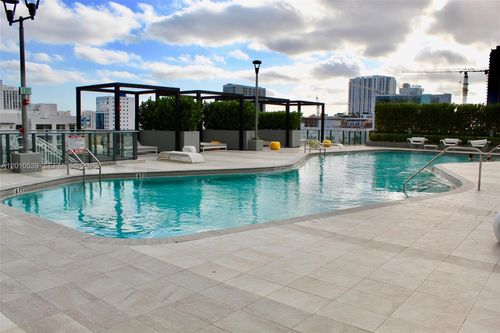 2705-501 Ne 31st St, Miami, FL, 33137-4491 | Card Image
