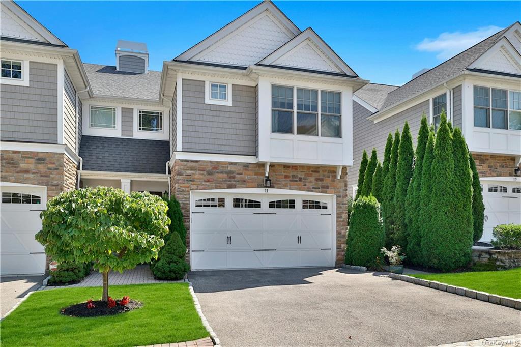 Hidden Ridge Ct, Scarsdale, NY 10583