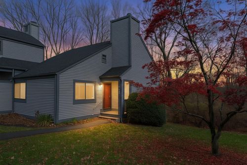 513-513 Pilgrim Hbr, Wallingford, CT, 06492-5442 | Card Image