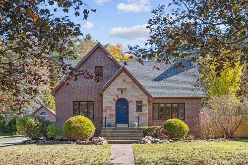 151 Cheney St, Newport, NH, 03773-1402 | Card Image