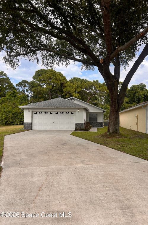 3136 Crumpet Ct, Cocoa, FL, 32926-5842 | Card Image