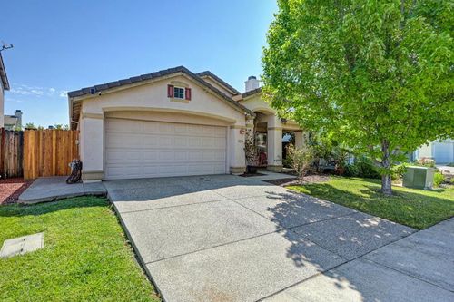 5376 Buckwood Way, Sacramento, CA, 95835 | Card Image