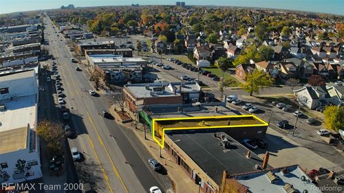 13928 Michigan Ave, Dearborn, MI, 48126-3523 | Card Image