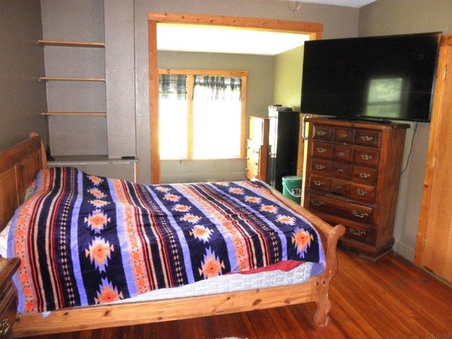 9153 Oak Ave, Home with 5 bedrooms, 3 bathrooms and null parking in Cresco IA | Image 10
