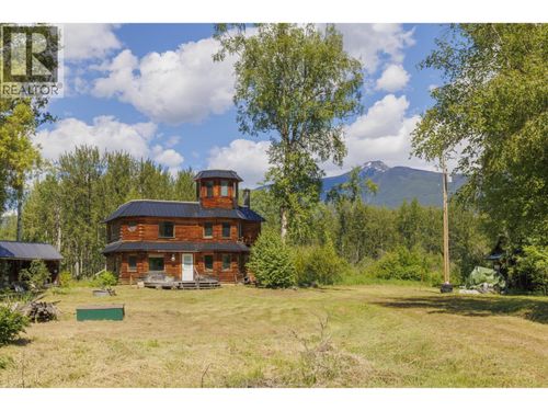 4600 Eddy Rd, Mcbride, BC, V0J1Z2 | Card Image