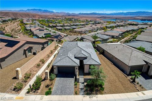54 Mirage View Dr, Henderson, NV, 89011-3793 | Card Image