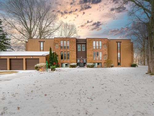 apt-e10-33803 Electric Blvd, Avon Lake, OH, 44012-1001 | Card Image