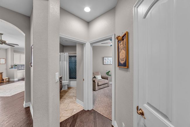 201 Wind Stone E, House other with 4 bedrooms, 2 bathrooms and 2 parking in Jarrell TX | Image 10